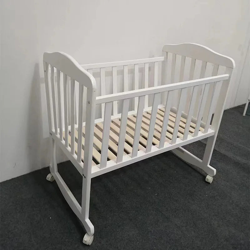 Simple Solid Wood Baby Crib – Movable & Modern Newborn Bed with Rollers