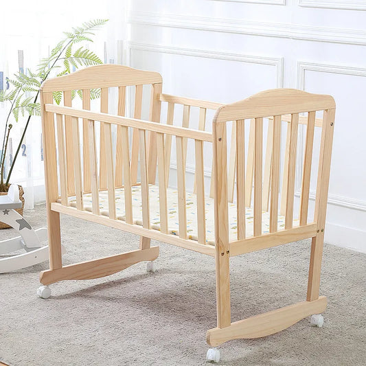 Simple Solid Wood Baby Crib – Movable & Modern Newborn Bed with Rollers